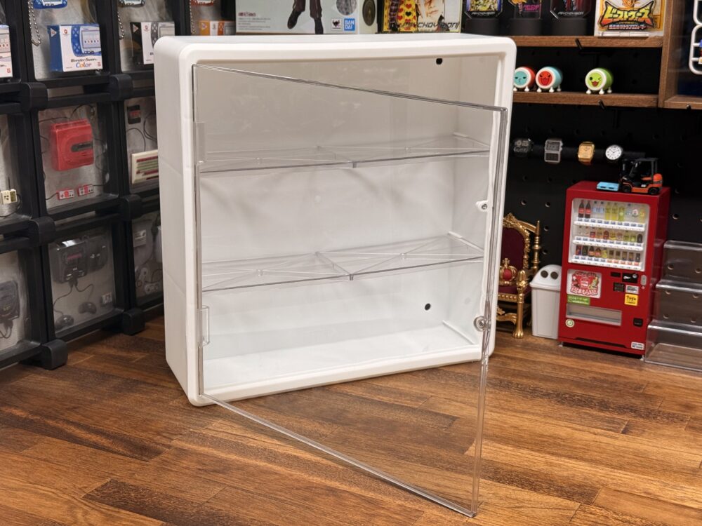 値段やサイズで選べる！DAISOの｢壁にも付けられるコレクション